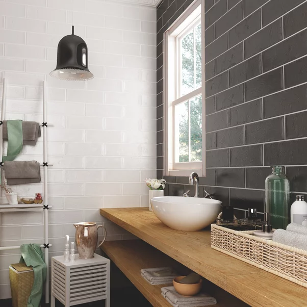 Obklad Brick Black 11x33,15 cm