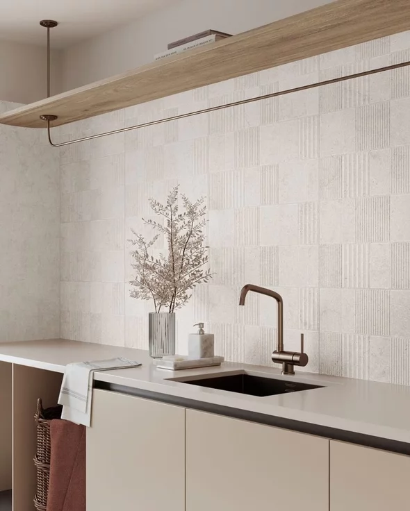 Obklad Deco Limestone Almond 32×62,5 cm