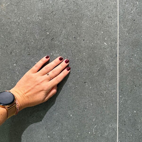 Obklad / Dlažba Moonstone Dark 32x62,5 cm