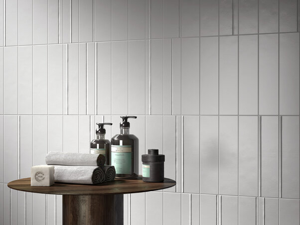 Spaced Infinite White Mate 7,5x30 cm